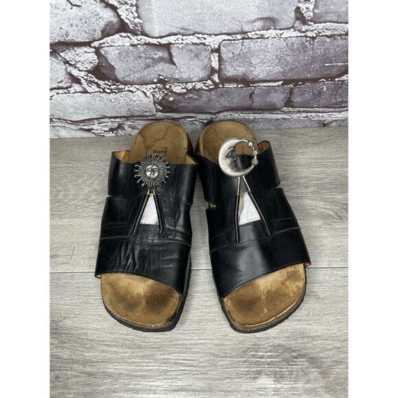 Think! Black Leather Cork Sun Moon Silver Wedge Sandals Women Sz 37EU/6.5M US - Picture 16 of 16